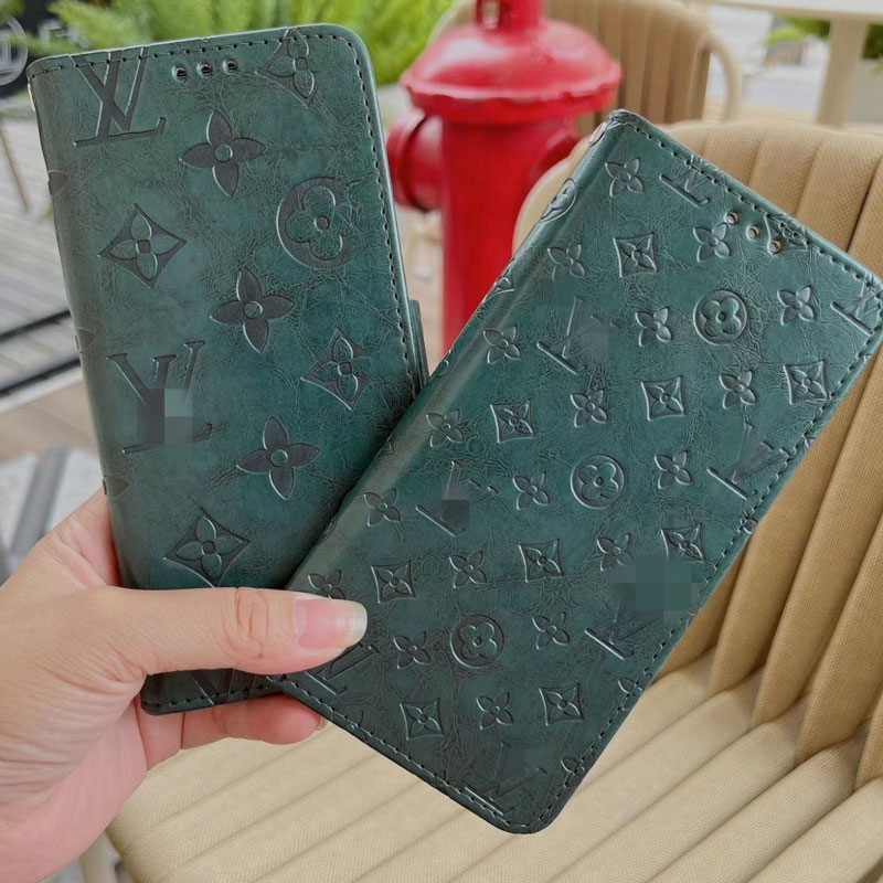 vuitton iphone14 proカバールイビトン